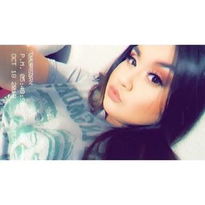 Meet your Posher, Abigail